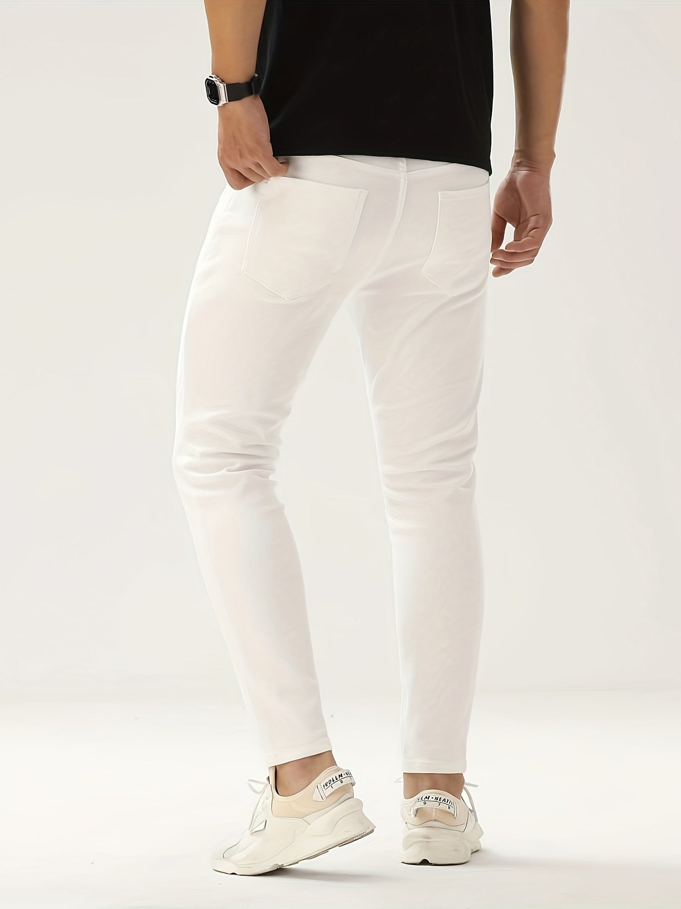 Chic Stretch Jeans for Men