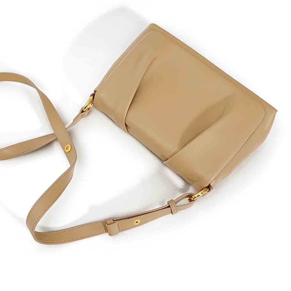 Leather shoulder bag | With chain strap